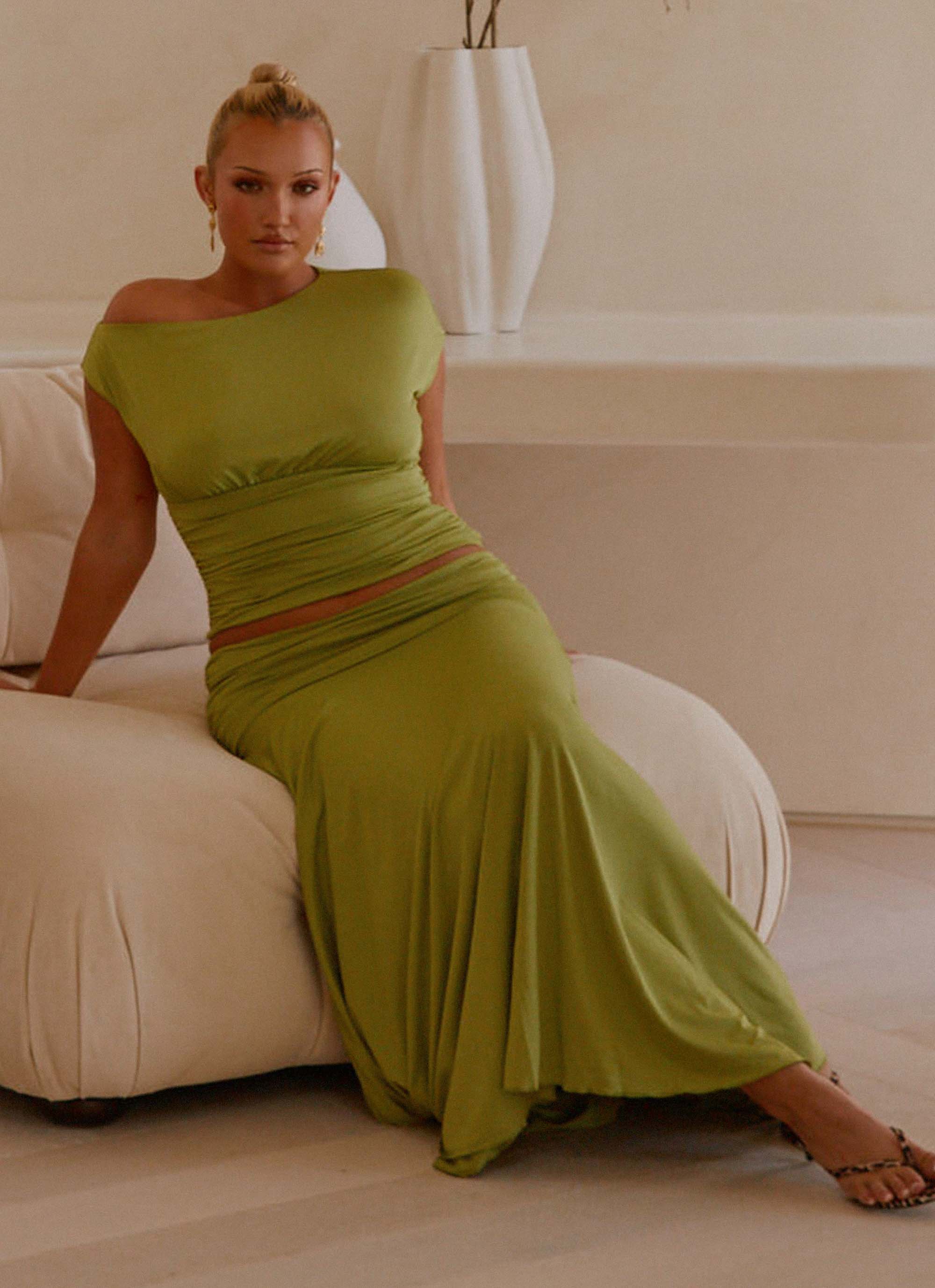 Lana Asymmetrical Top