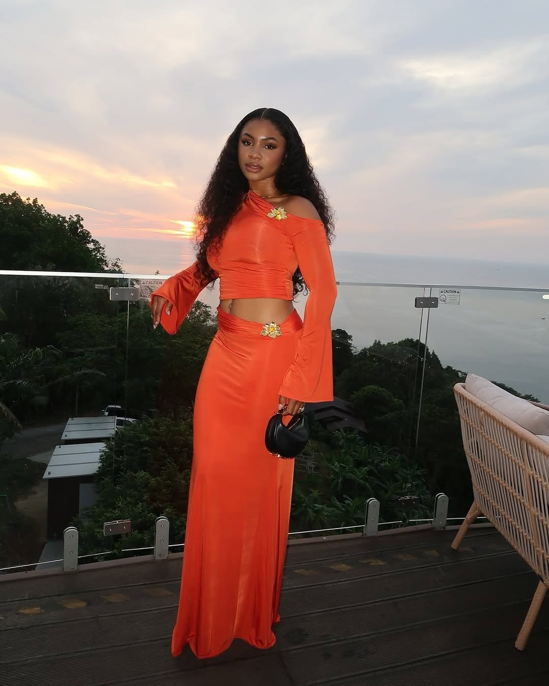 Arya Top And Skirt Set